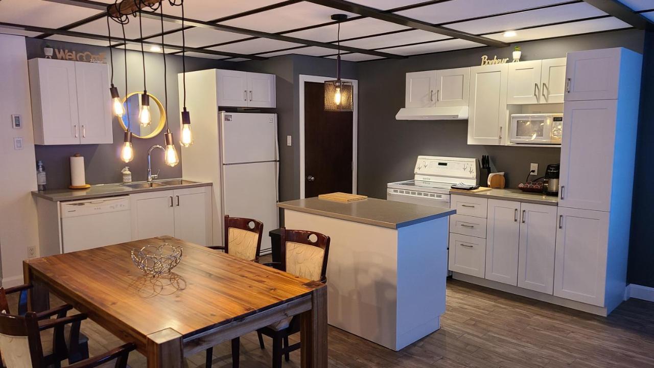 LʼAnse-Saint-Jean Condo-Chalet De La Vallee D'Edouard מראה חיצוני תמונה