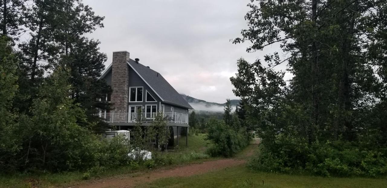 LʼAnse-Saint-Jean Condo-Chalet De La Vallee D'Edouard מראה חיצוני תמונה